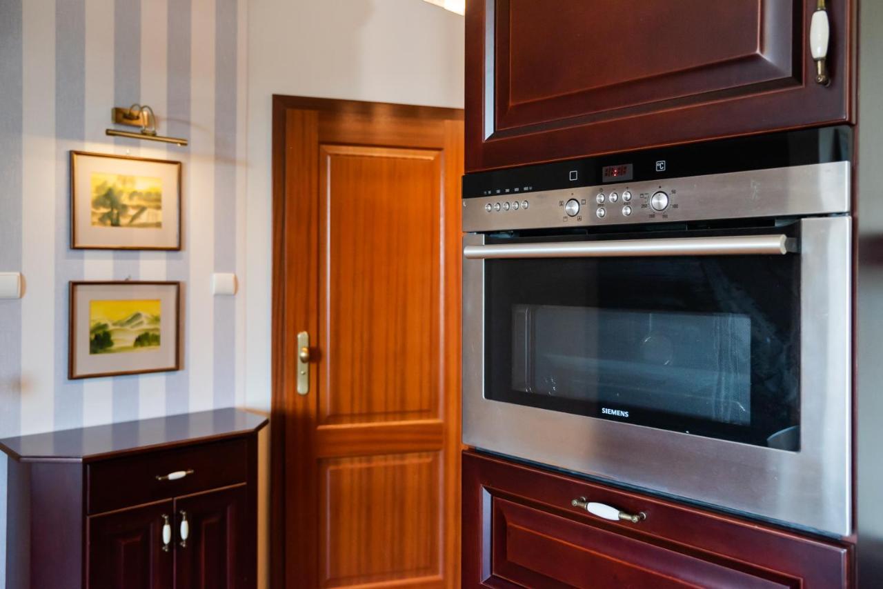 Metro Wilanowska Homely Apartment Варшава Экстерьер фото