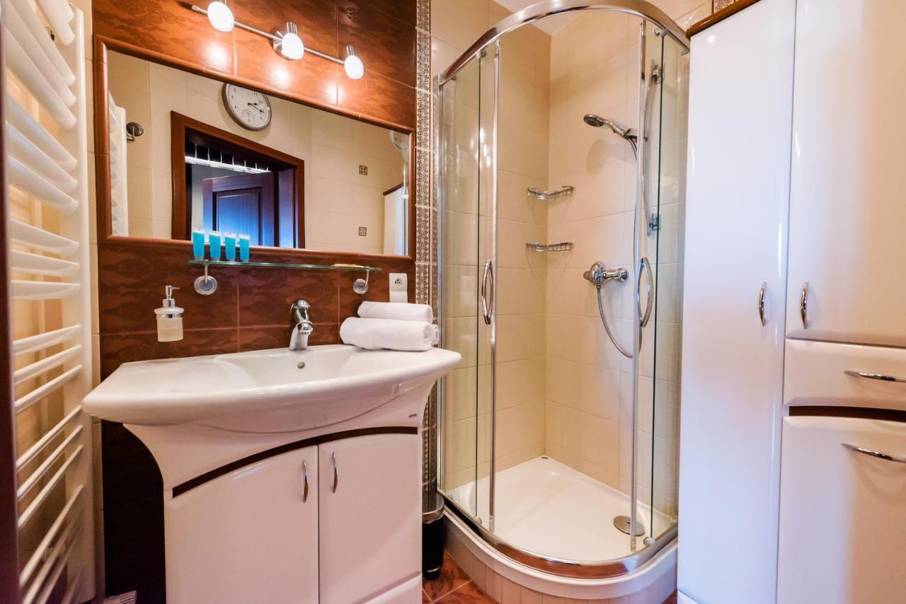 Metro Wilanowska Homely Apartment Варшава Экстерьер фото