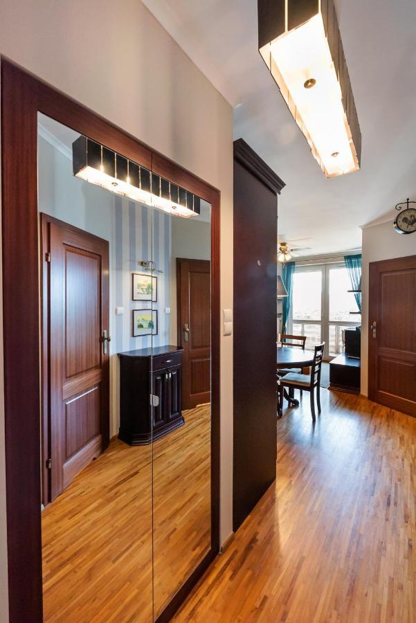 Metro Wilanowska Homely Apartment Варшава Экстерьер фото